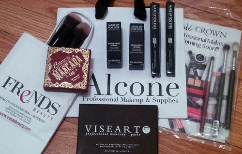 Makeup Haul and Review - The Makeup Show Holiday Pop-Up NYC